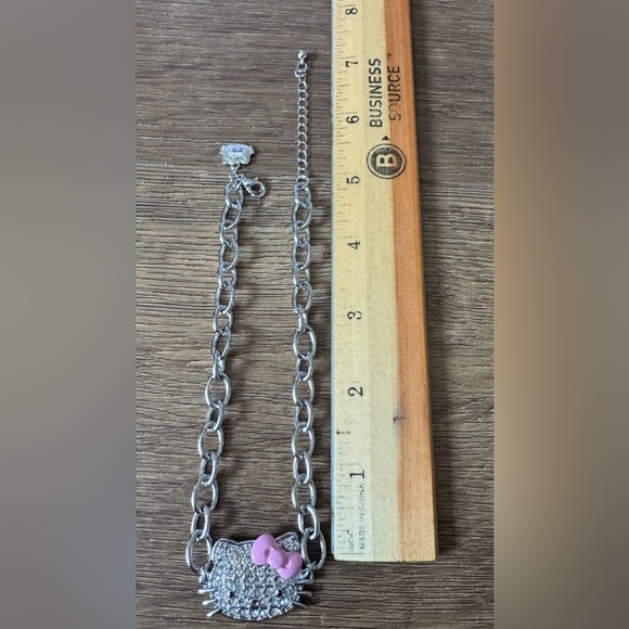 HELLO KITTY-NWT Silver Tone & Crystal Choker Necklace (Forever 21) - Picture 12 of 15